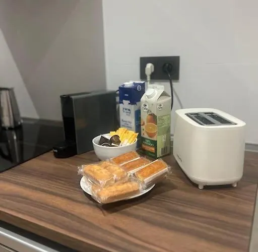 Coqueto Apartamento Cerca Del Casco Viejo Con Garaje Gratis